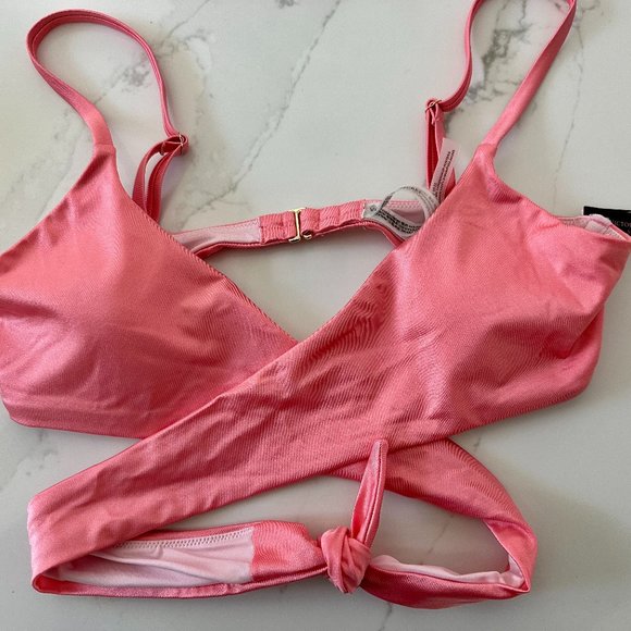 Victoria's Secret Bikini Top (NEW with TAGS) - Picture 2 of 2